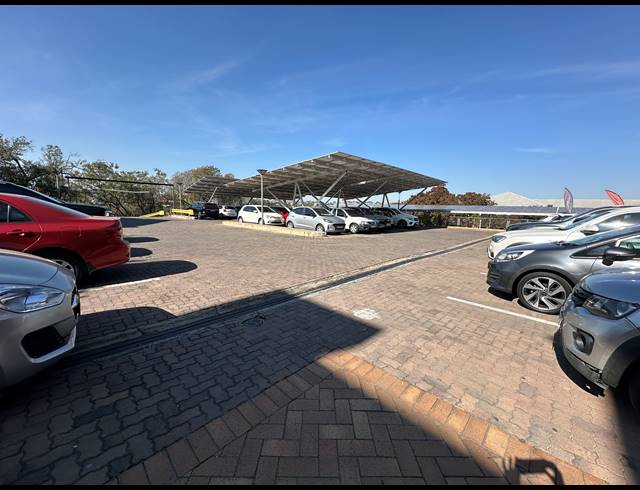311M² OFFICE TO LET IN SANDTON CENTRAL